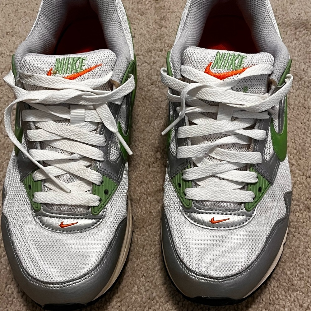 Nike